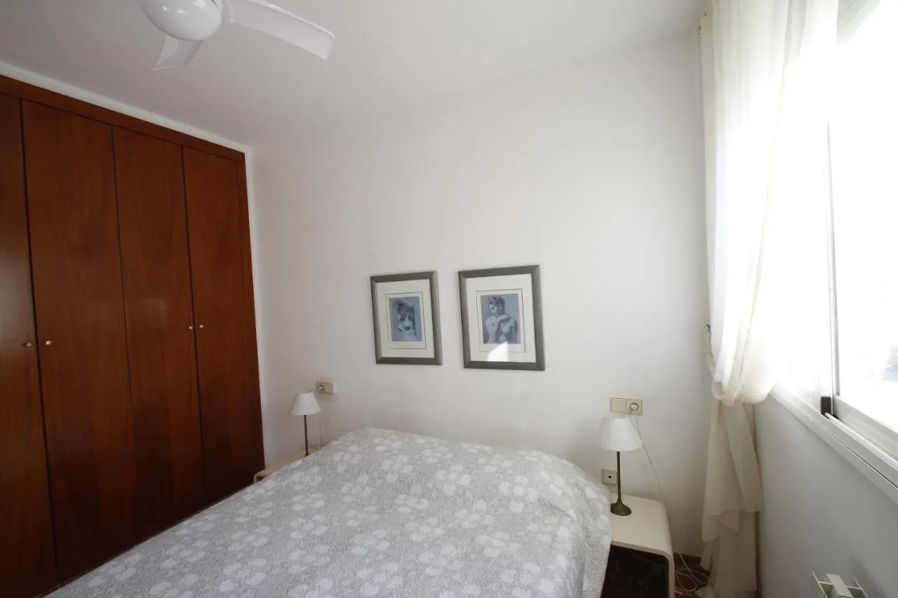 아파트 Apartamento Les Palmeres 캠브릴스 스페인