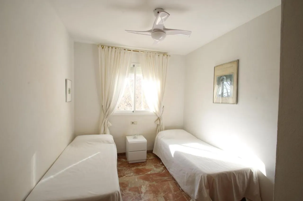 Apartamento Les Palmeres 캠브릴스 0*,